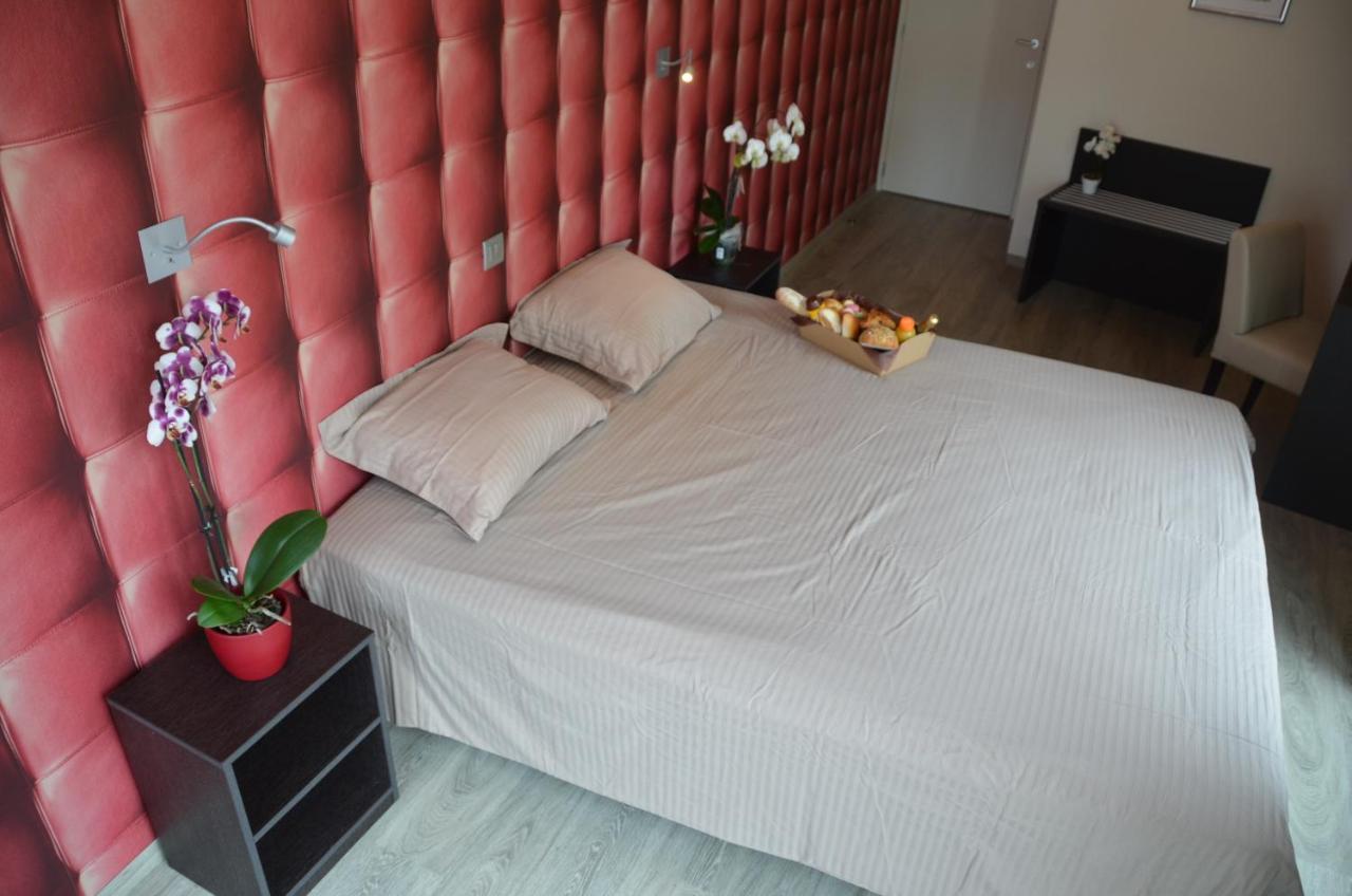 Logies Bocadillo Aparthotel Blankenberge Exteriör bild